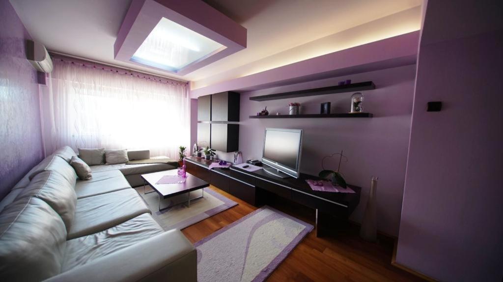 Central Apartment 4 Rooms براشوف المظهر الخارجي الصورة